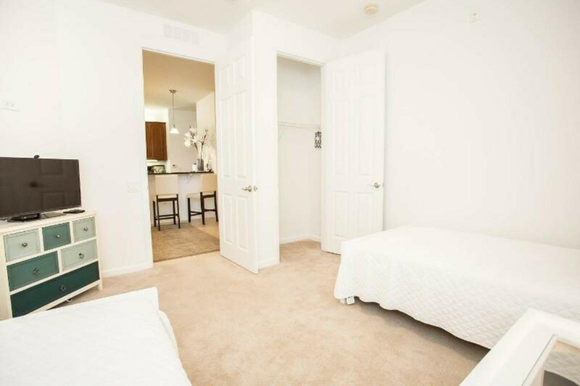 Modern Vacation Apartment With A Lake View At Vista Cay Resort Vc4816 Orlando Exterior foto