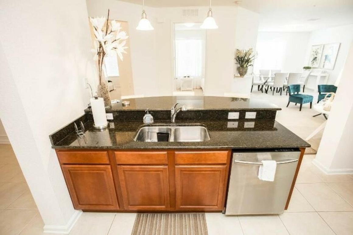 Modern Vacation Apartment With A Lake View At Vista Cay Resort Vc4816 Orlando Exterior foto